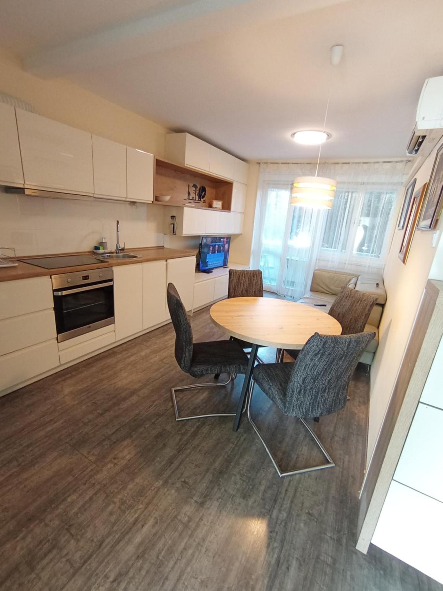 Marino - Sweet Comfort Apartment In City Center Split Eksteriør billede